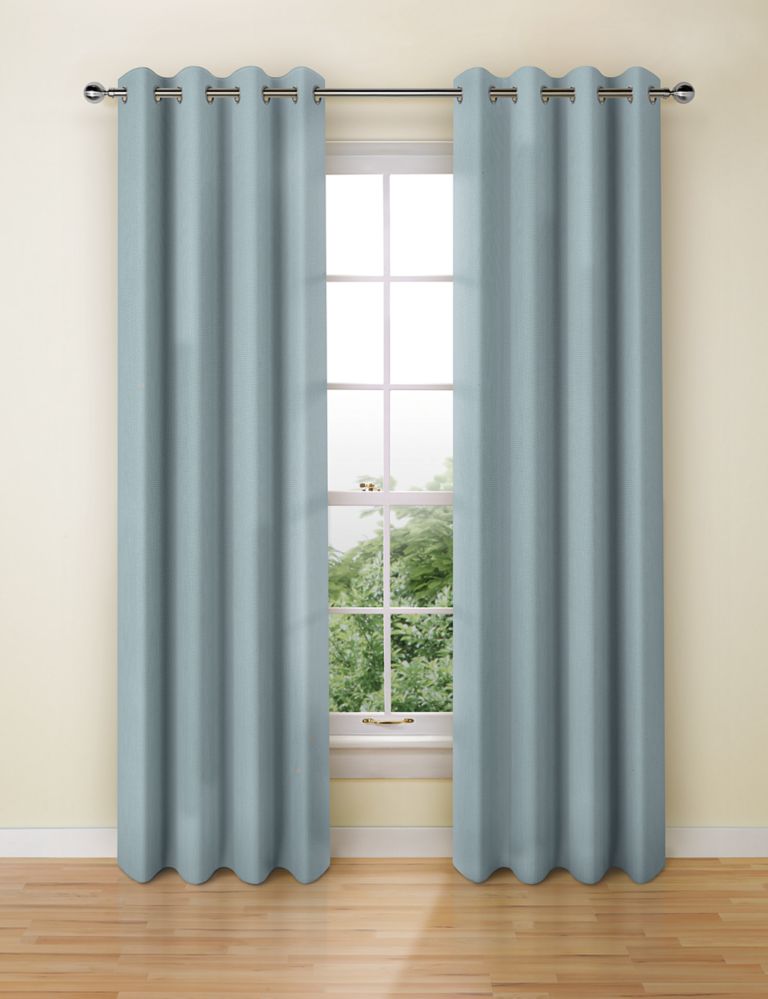 Banbury Weave Eyelet Curtains 1 of 2