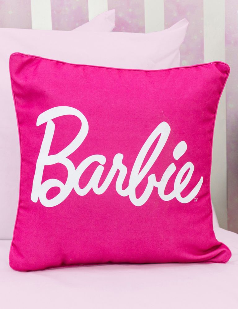 Barbie™ Sweet Fleece Throw