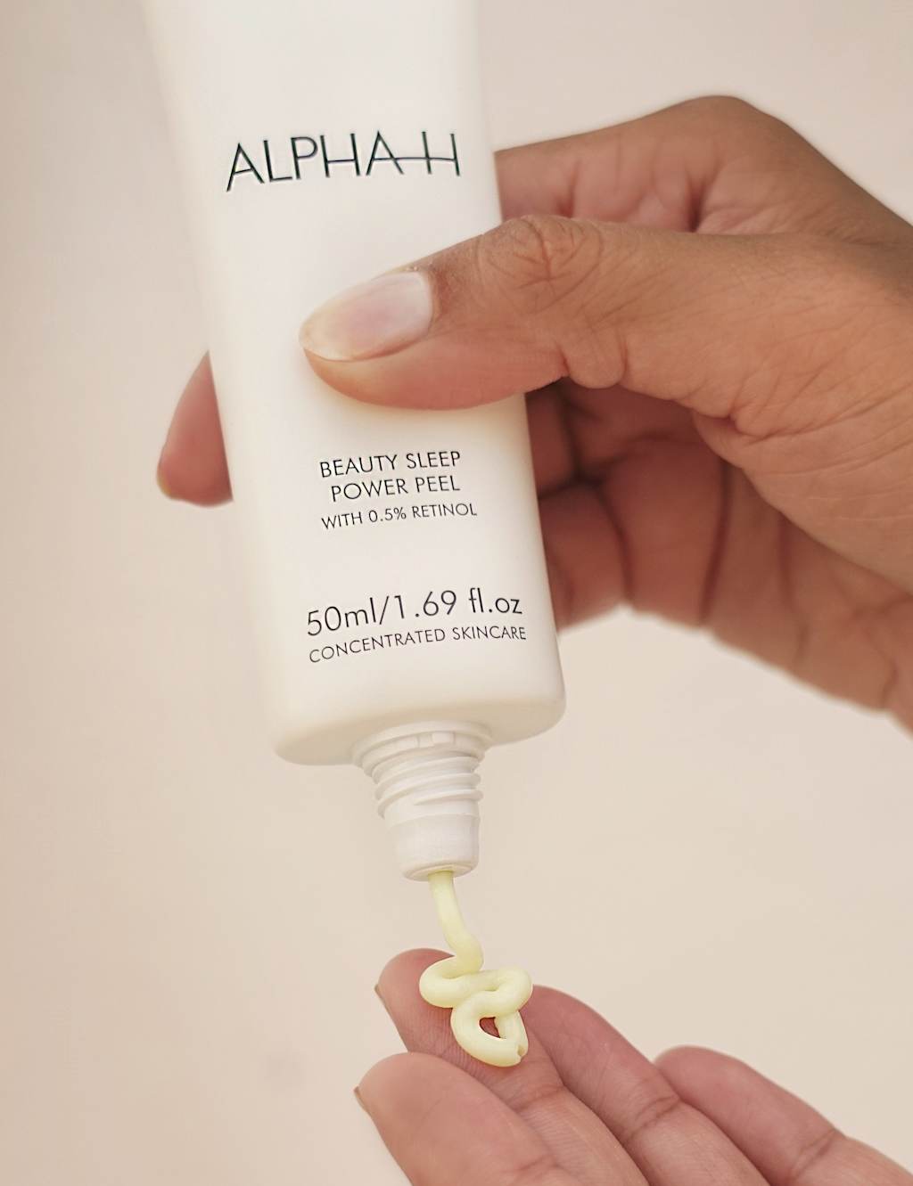 Beauty Sleep Power Peel with 14% Glycolic Acid & 0.5% Retinol 6 of 7