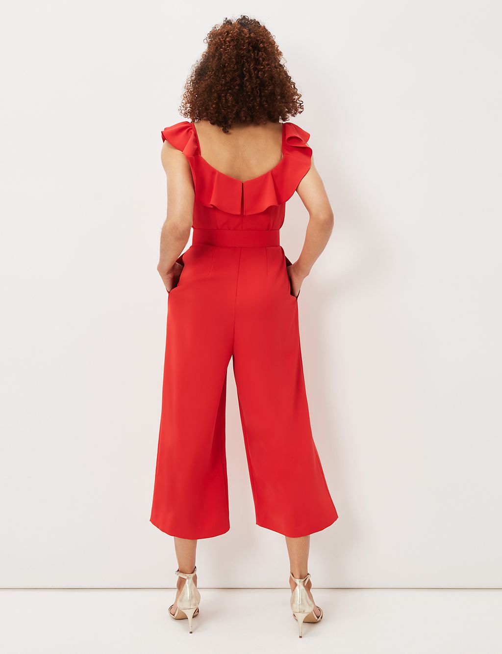 Belted Sleeveless Cropped Jumpsuit 4 of 4