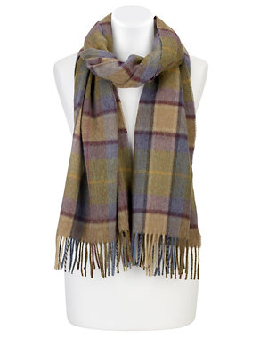 Best of British Heritage Pure Wool Checked Scarf Image 2 of 5