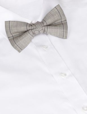 Best of British Large Check Bow Tie Image 1 of 1