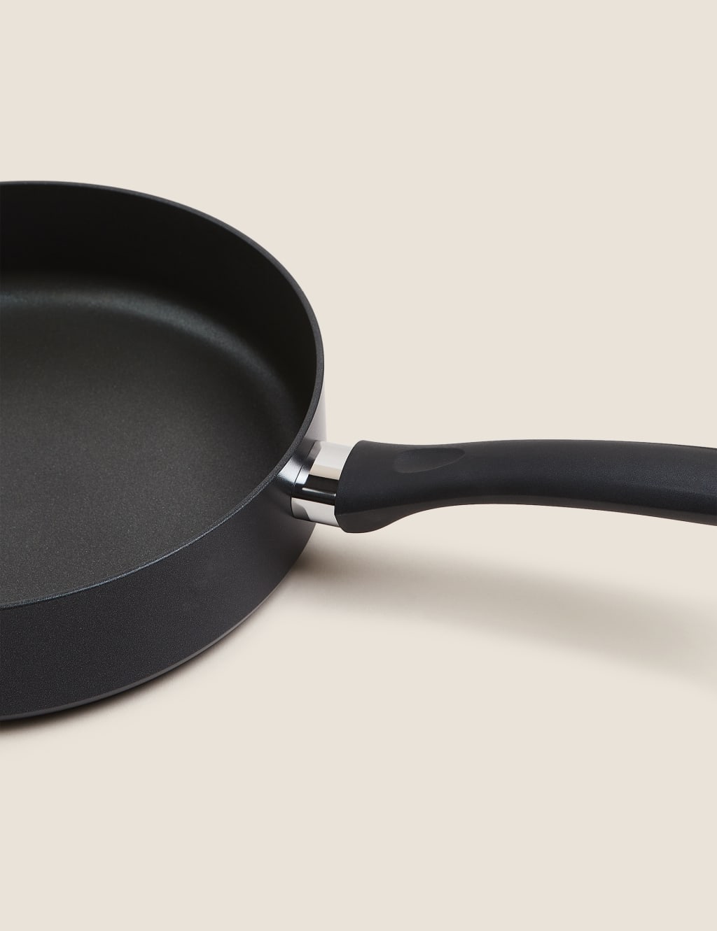 https://asset1.cxnmarksandspencer.com/is/image/mands/Black-Aluminium-26cm-Large-Non-Stick-Saut%C3%A9-Pan/PL_05_T34_5239_Y0_X_EC_2?$PDP_IMAGEGRID$&wid=1024&qlt=80