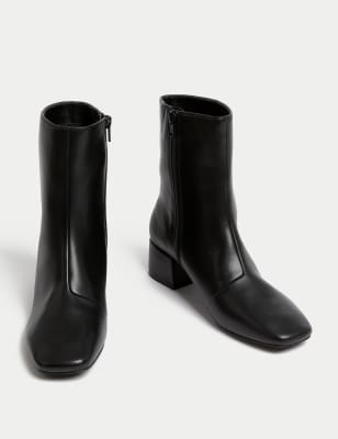 Croc discount boots black