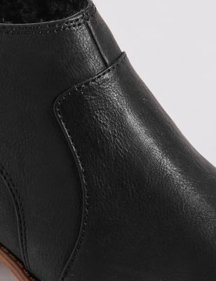m and s black ankle boots