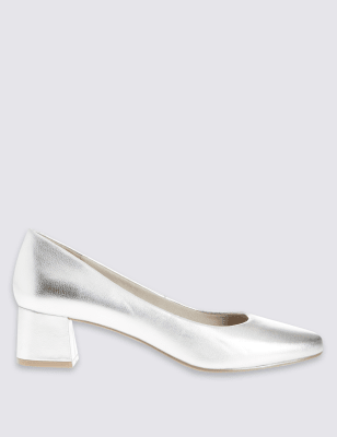 Silver court shop shoes block heel