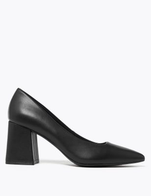 Black block 2024 heel pointed shoes