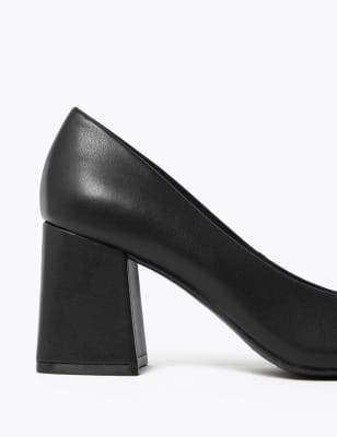 Black leather court shoes block heel sale