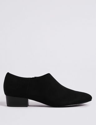 low heel shoe boots uk