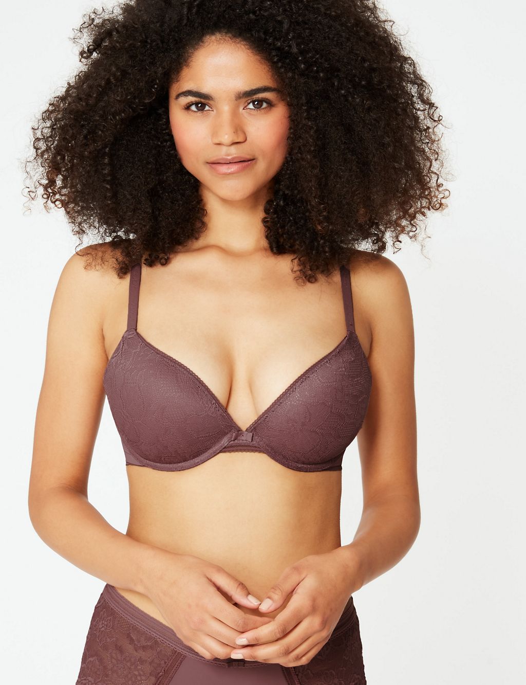 Body™ Lace Padded Push-up Plunge Bra A-E 2 of 4
