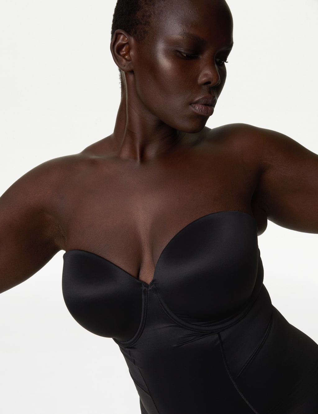 MARKS AND SPENCER Body Define Firm Control Bodysuit Wired Padded