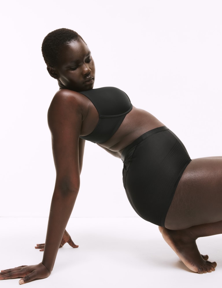 Marks & Spencer To Sell 'Bum Lift' & 'Frontal Enhancement' Underwear  (PHOTOS, POLL)