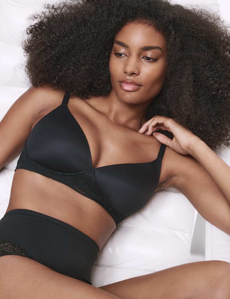 Body Soft™ Non Wired Full Cup Bra A-E 1 of 8