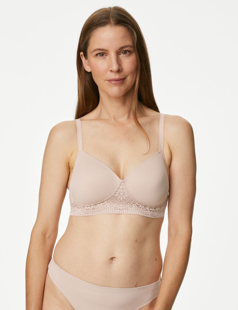Body Soft™ Non Wired Post Surgery Bra A-H 3 of 6