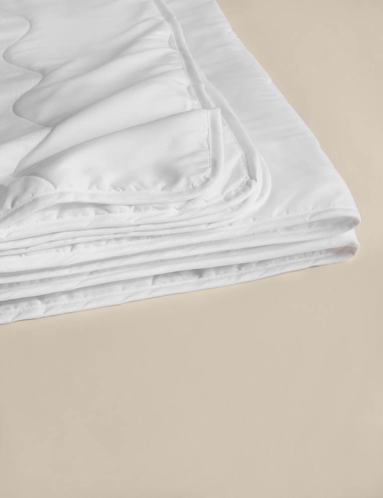 Body Temperature Control 1 Tog Duvet Body Sensor™ M&S