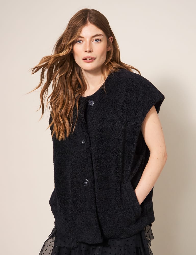 Gilet white stuff store