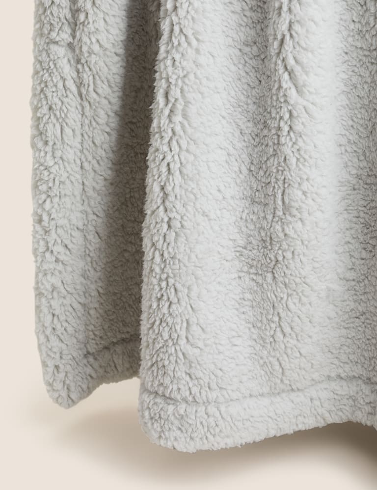 Borg Fleece Throw M S Collection M S