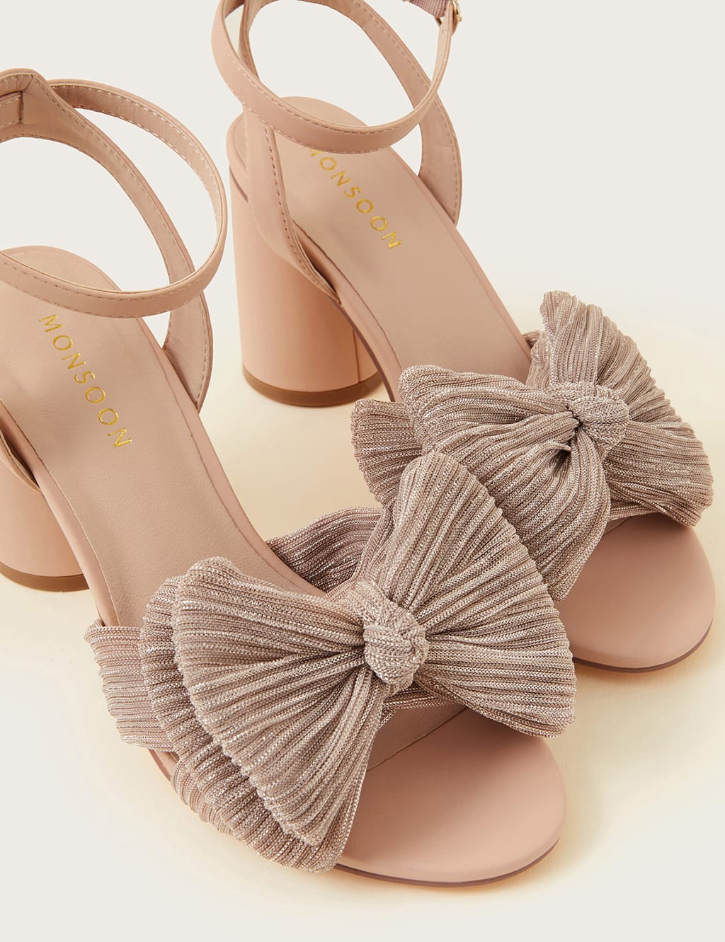 Kenbeck bow ankle strap sandal outlet