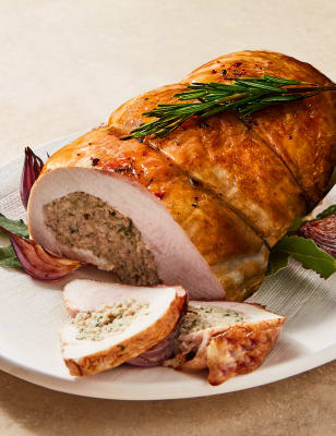 Mcp British Boneless Oakham Turkey Breast With Turkey Sage Onion Stuffing Last Collection 19th December M S Www Marksandspencer Com