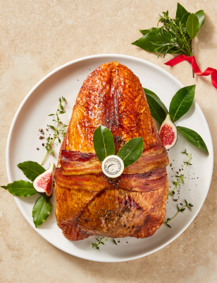 Mcp British Oakham Stuffed Turkey Crown Serves 6 8 Last Collection 19th December M S Www Marksandspencer Com