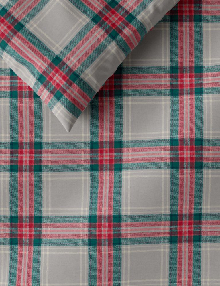 Brushed Cotton Checked Bedding Set 2 of 6