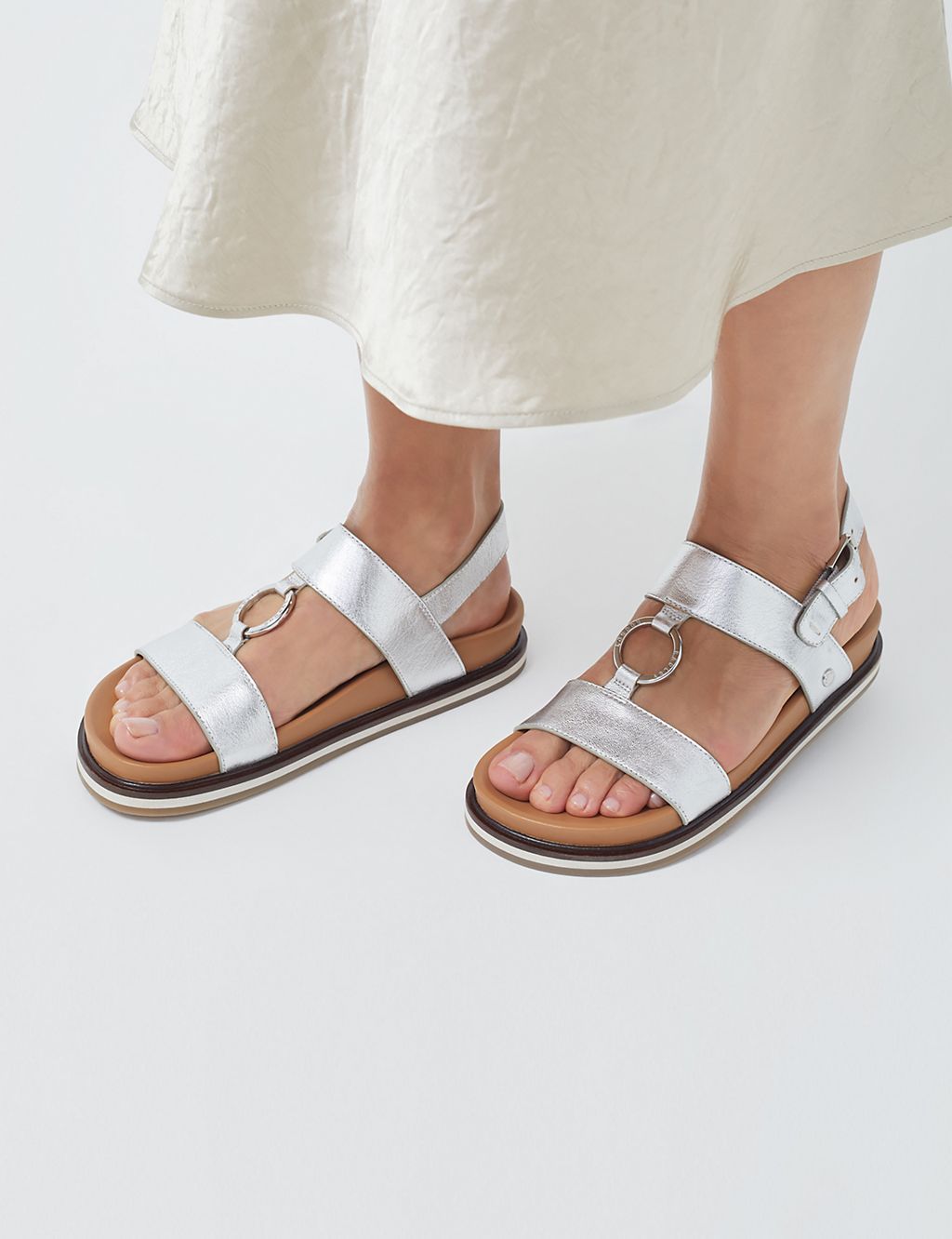 Bury Walk 2.0 Leather Footbed Sandals 2 of 5