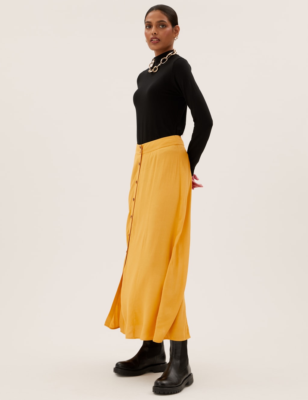 Button up store maxi skirt