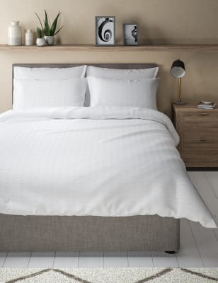 M&S Pure Cotton Striped Seersucker Bedding Set - SGL - White, White