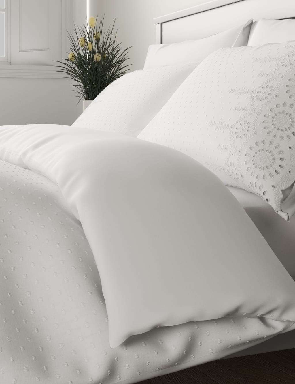 Pure Cotton Broderie Anglaise Bedding Set image 2