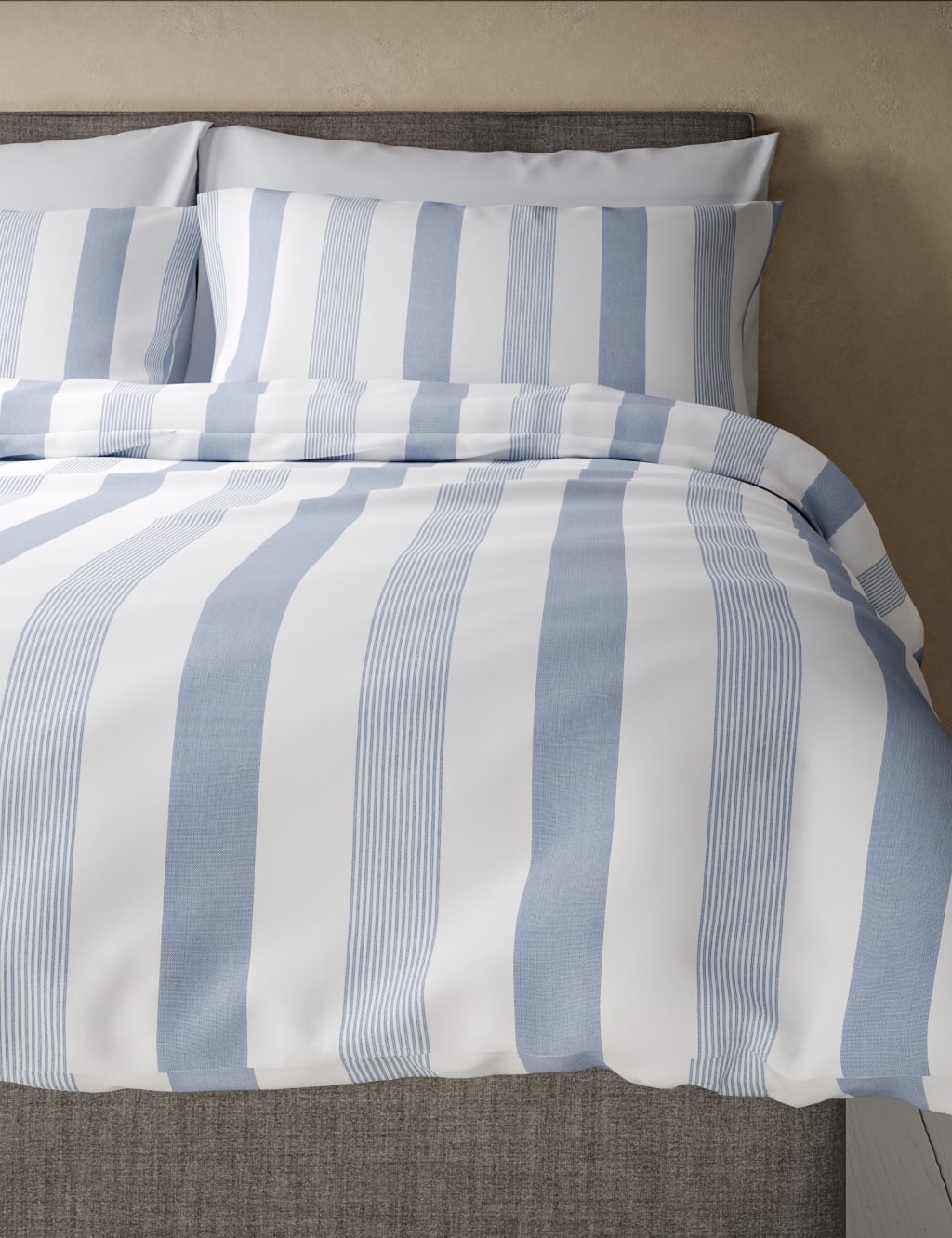 Hadley Pure Cotton Striped Bedding Set image 3