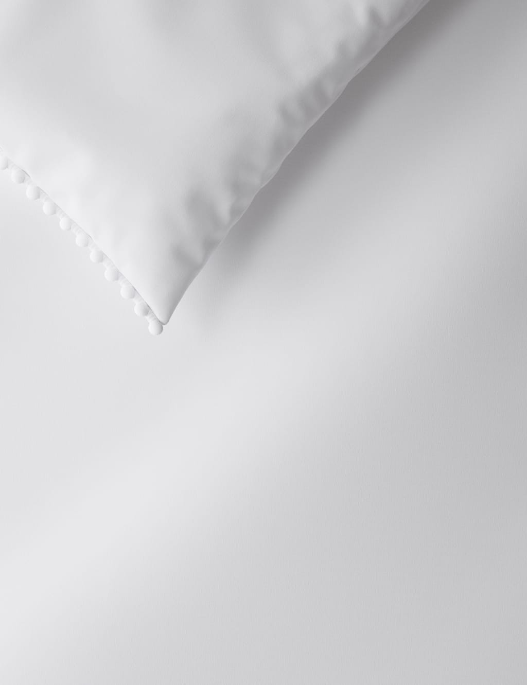 Cotton Rich Pom-Pom Trim Bedding Set image 2