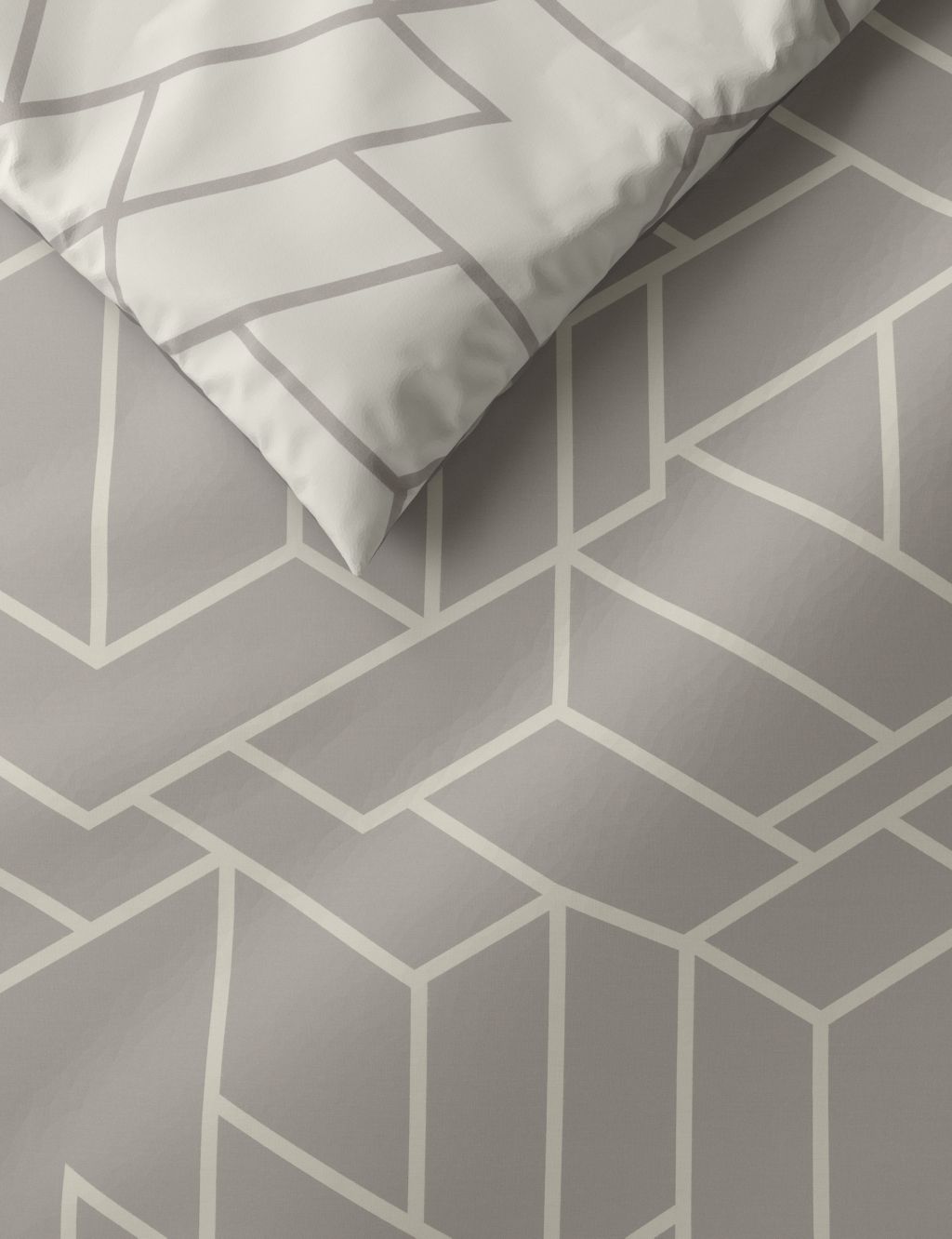 Cotton Blend Geometric Bedding Set image 2