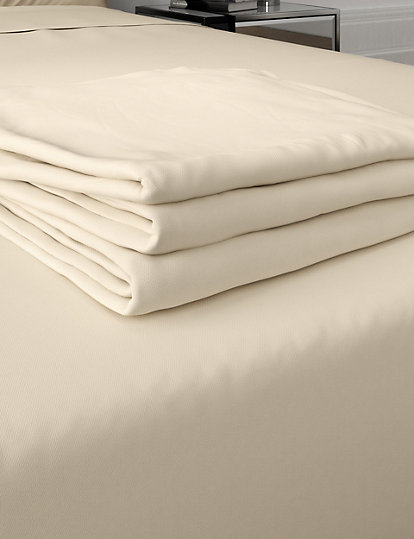 Cream Flat Sheets