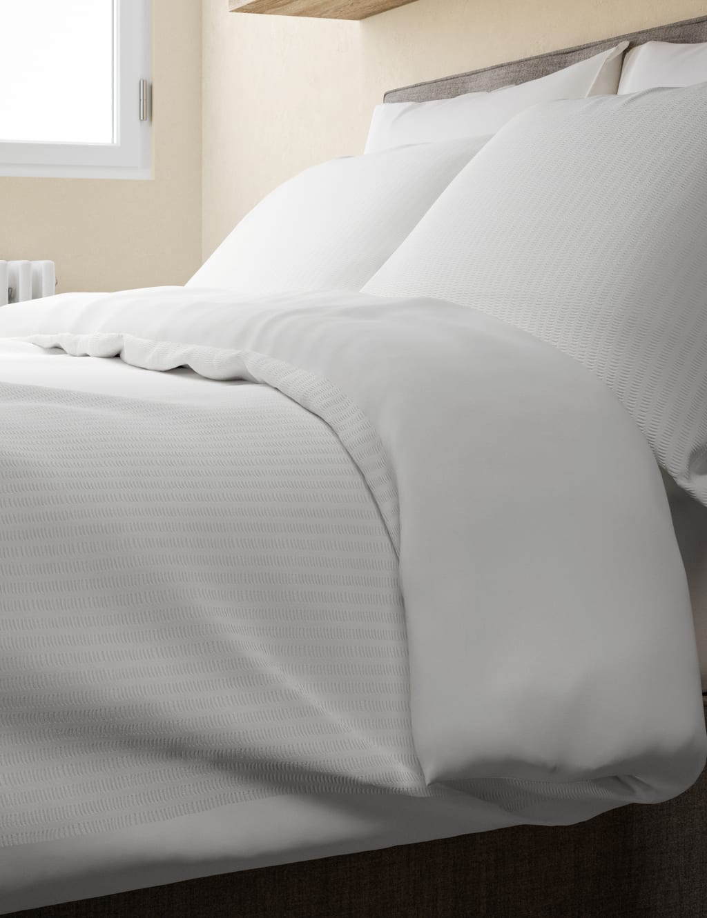 Cotton Rich Seersucker Bedding Set image 3