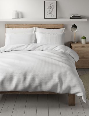 M&S Pure Cotton Spotty Textured Bedding Set - SGL - White, White