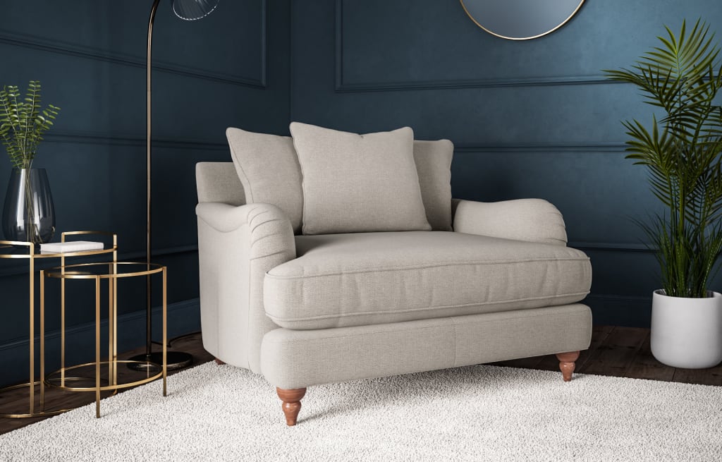 Rochester Scatterback Loveseat