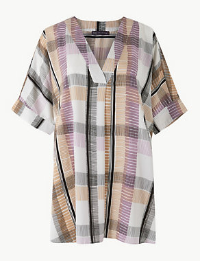 CURVE Checked Longline Tunic Image 2 of 4