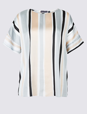 CURVE Striped Round Neck Short Sleeve Blouse Image 2 of 5