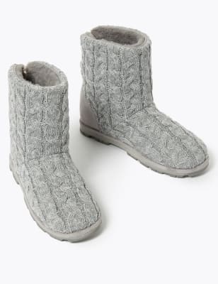 knitted slipper boots