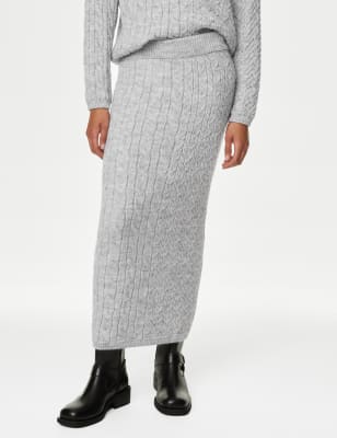 Cable knit outlet maxi skirt