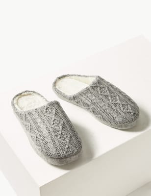 Cable knit 2024 mule slippers