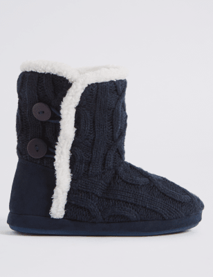 knitted slipper boots