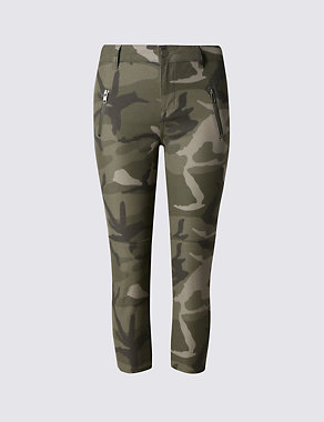 Camouflage Print Skinny Jeans Image 2 of 4