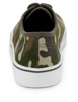 Camouflage hot sale trainers womens