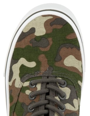 Girls deals camo trainers