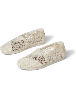 Toms hot sale lace espadrilles