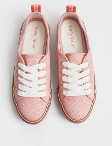 Canvas Pumps 3 of 4