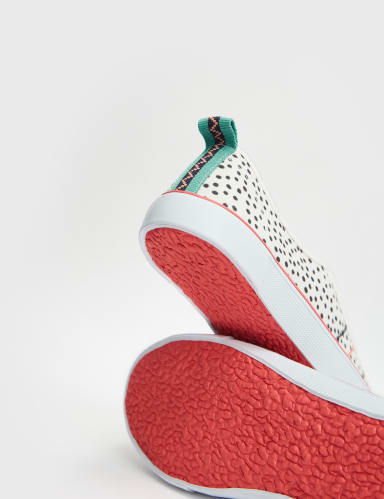 Canvas Spot Print Pumps 4 of 4