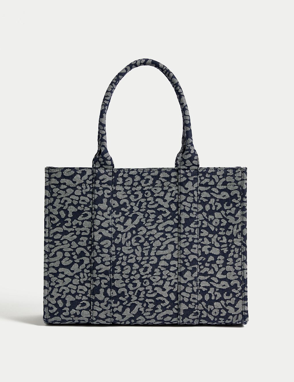 Canvas Structured Tote Bag 3 of 4