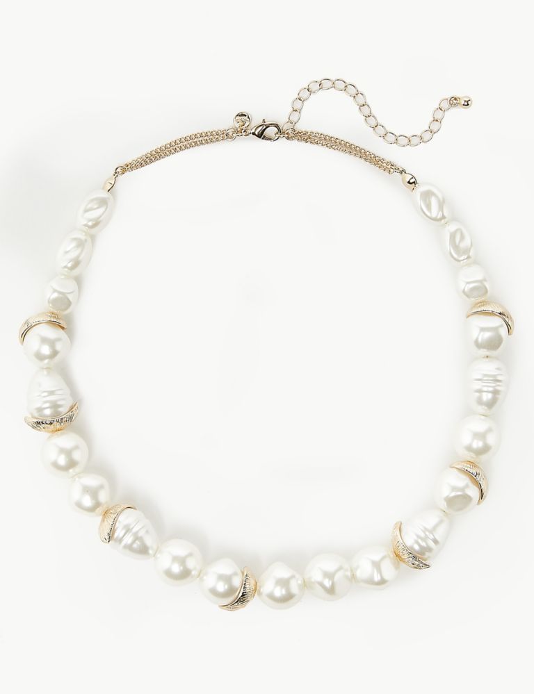 Capped Pearl Necklace 1 of 1